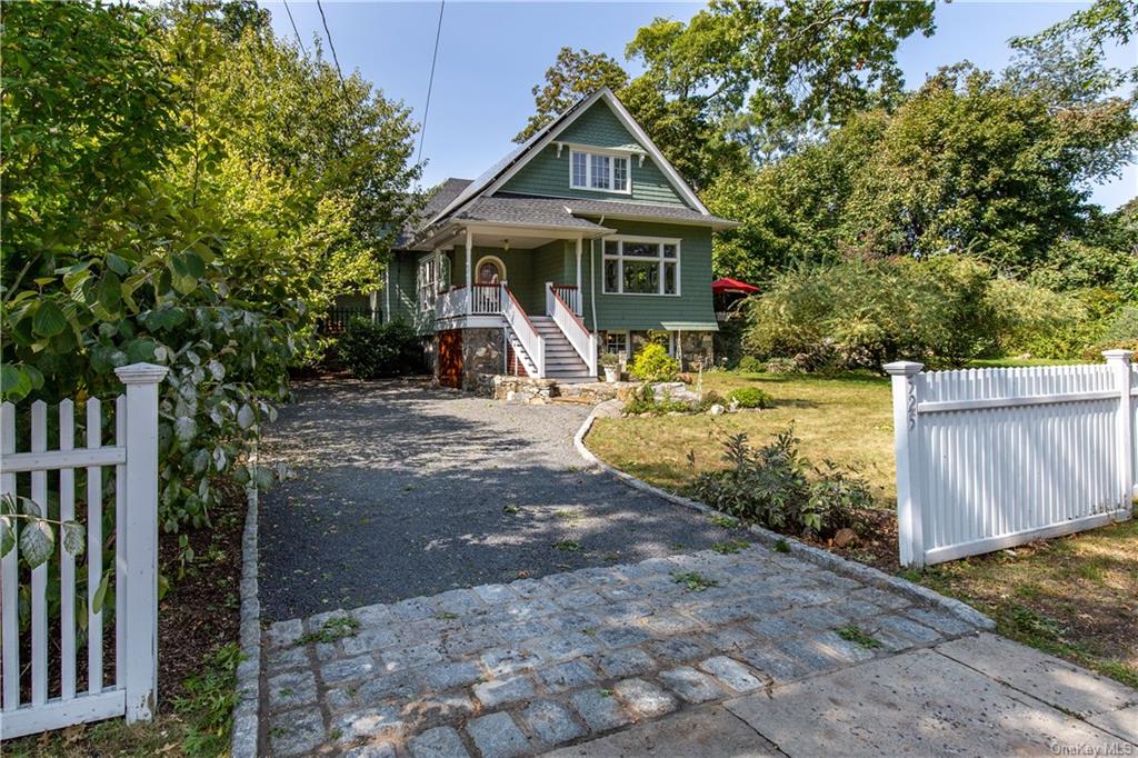 12200C1600957969562 525 Wynnewood Road