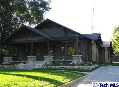 1299 1085 Topeka Street