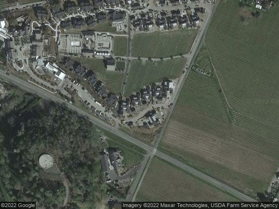13206C1645750875323 24 Lawley Ln