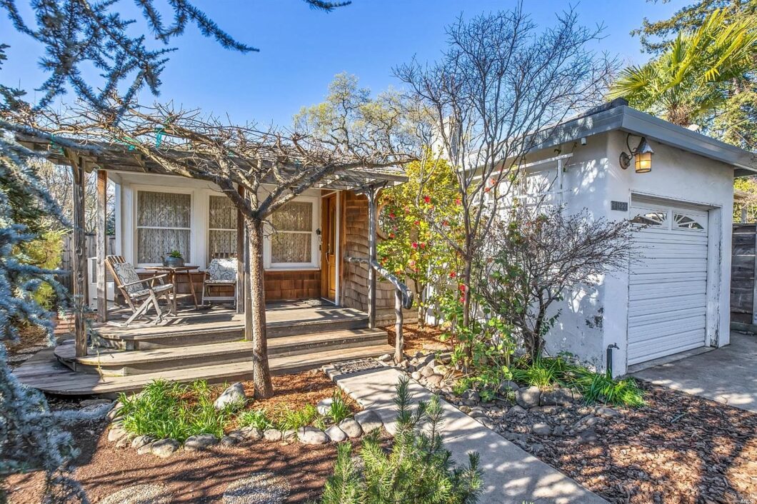 13206C1645753045121 1227 Stockton St