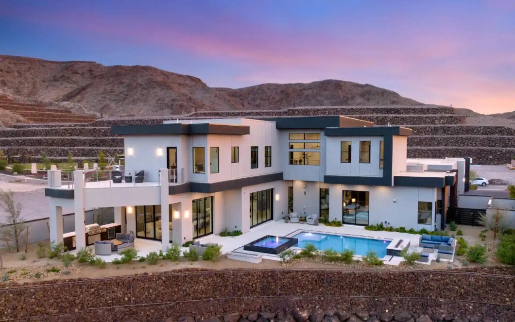 13471C1723765326340 14 Sanctuary Peak Court