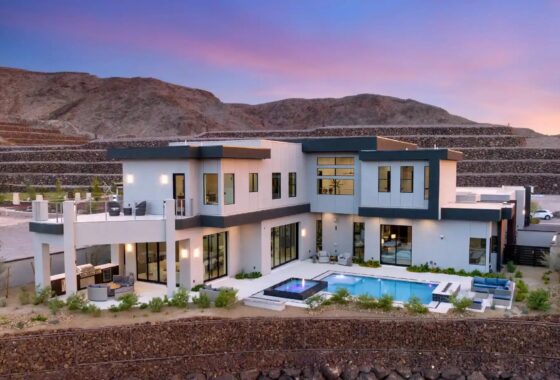 13471C1723765326340 14 Sanctuary Peak Court