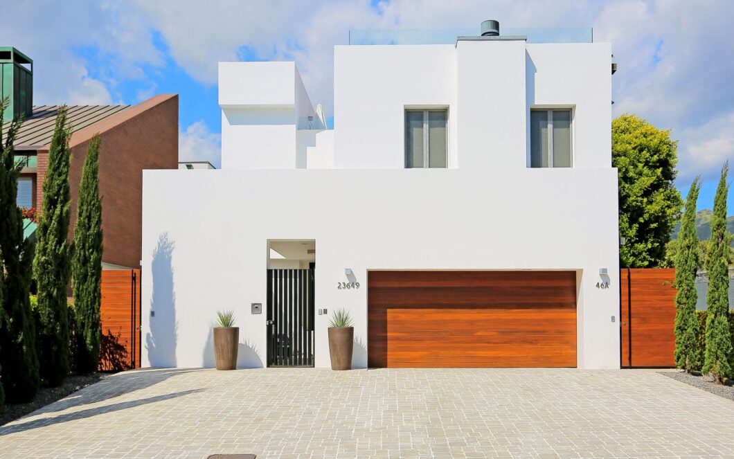 13983C1693974765404 23649 Malibu Colony Road