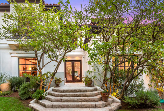 13983C1693981402560 251 24th Street