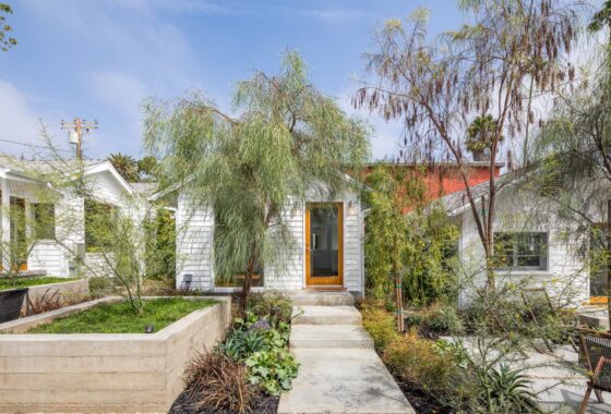 13983C1693982112792 605 Westminster Avenue
