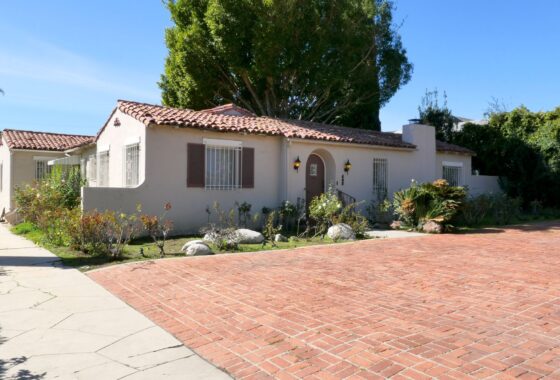 13983C1693987438851 603 N Bedford Drive