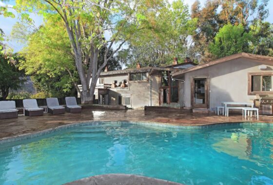 13983C1693989371350 3621 Serra Road