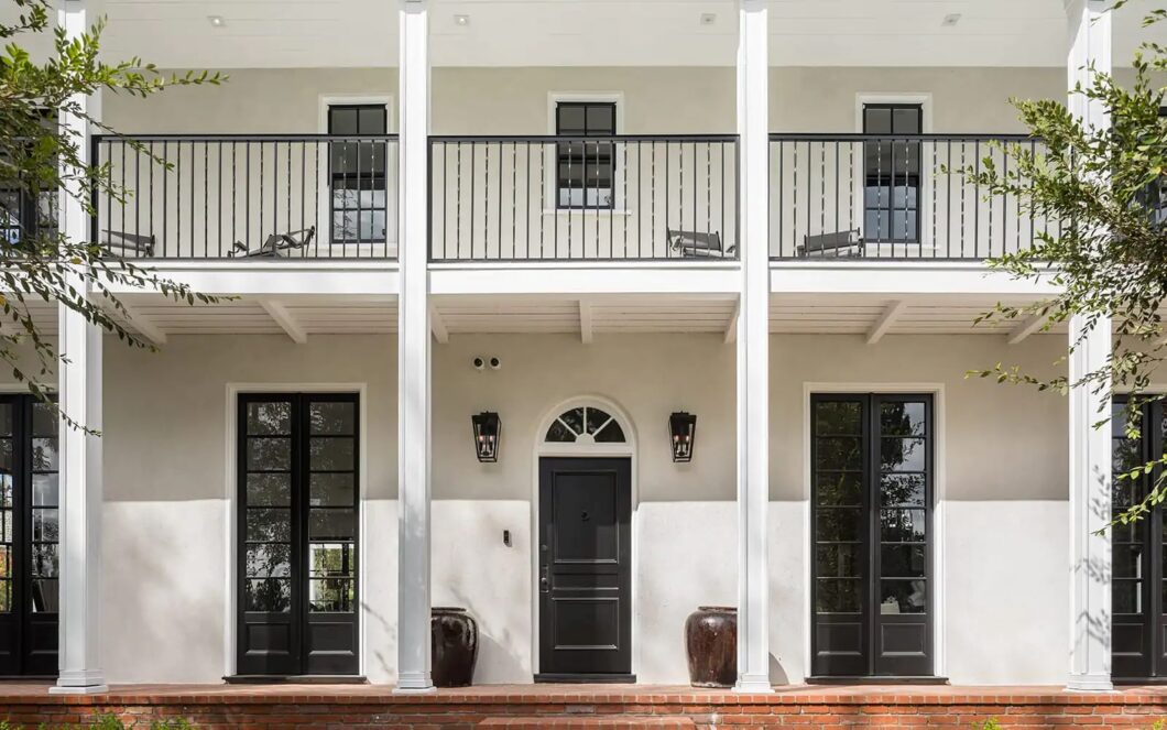 13983C1694045866880 615 Seward Street