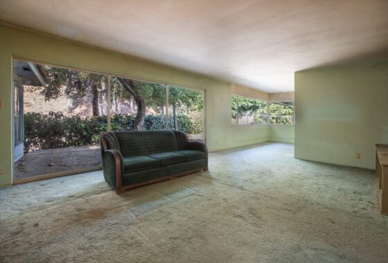 13983C1694054692455 2469 Mandeville Canyon Road