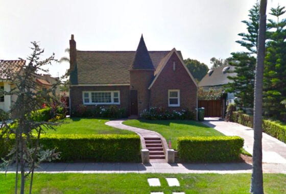 13983C1694061464203 932 S Rimpau Boulevard