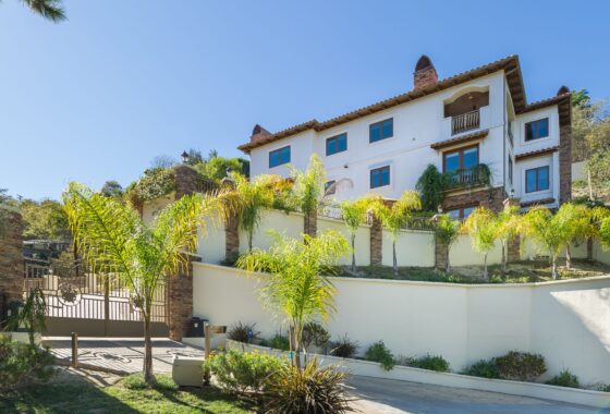 13983C1694074425660 4021 Hopevale Drive