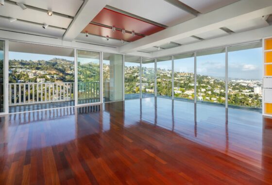 13983C1694075302032 9255 Doheny Road #2605