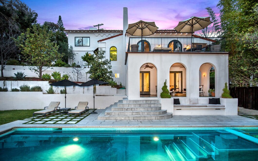 13983C1694746781700 1512 Sunset Plaza Drive