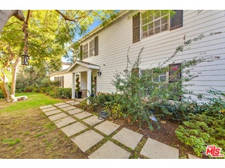 13983C1696869884366 1783 Mandeville Canyon Rd