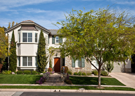 1399 647 Lynwood Dr.
