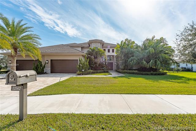 14451C1553730388787 12562 Grand Oaks Dr