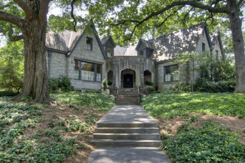 14805549 450 Manor Ridge Drive
