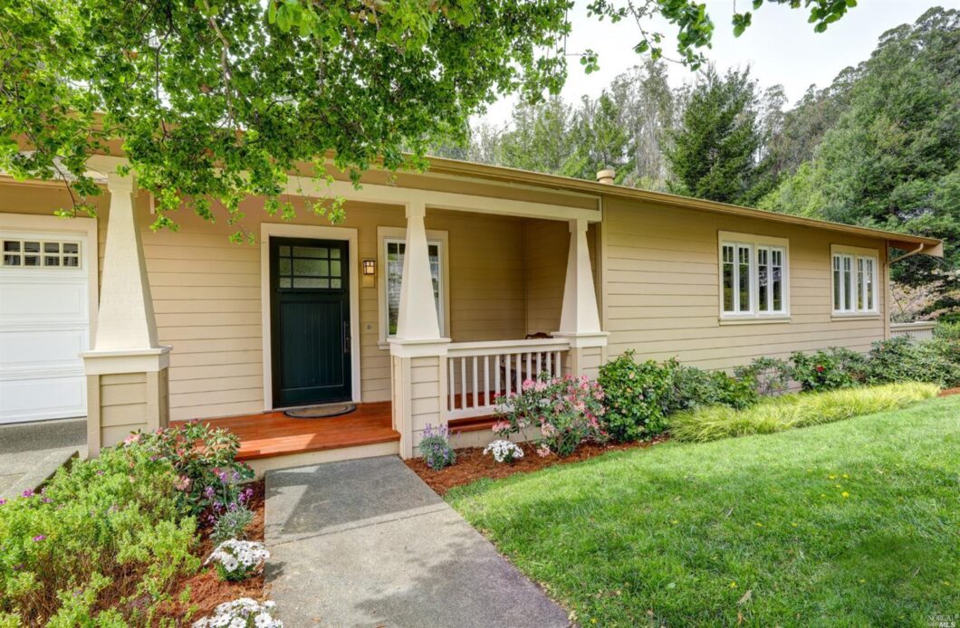 14805563 529 Alta Way