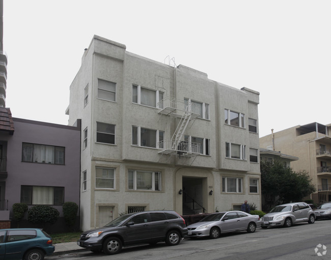 14805935 123 17th St