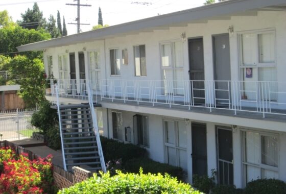 14805937 2761 Grant St