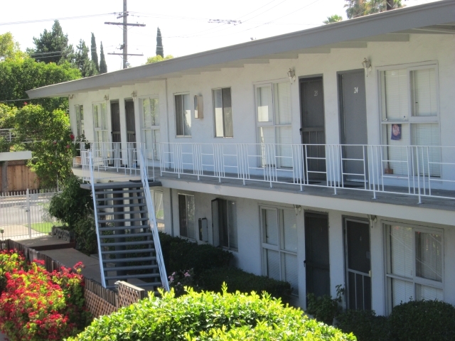 14805937 2761 Grant St