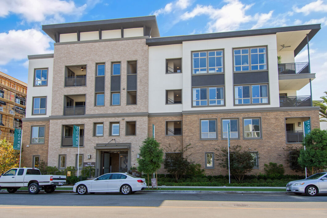 14805978 5837 S Village Drive