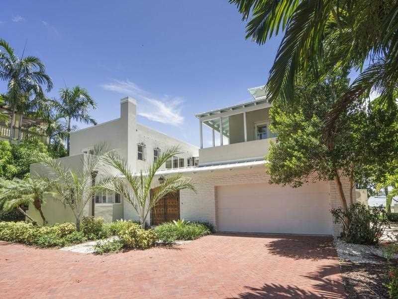 14806291 1236 S Venetian Way