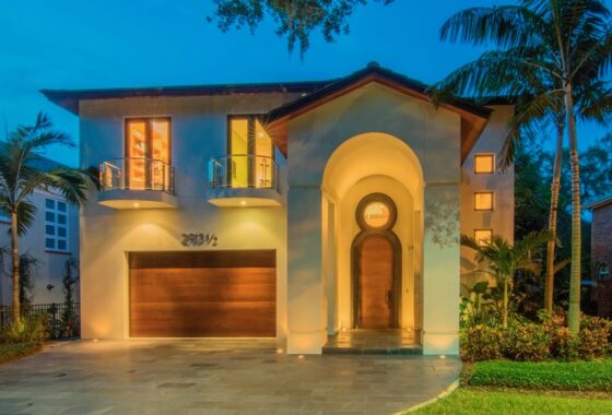 14807139 2913 1/2 W Hawthorne Road