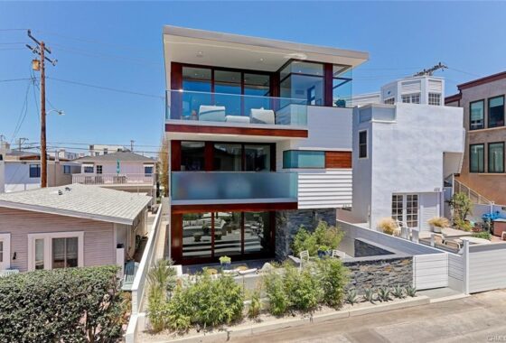 14807197 461 27th St