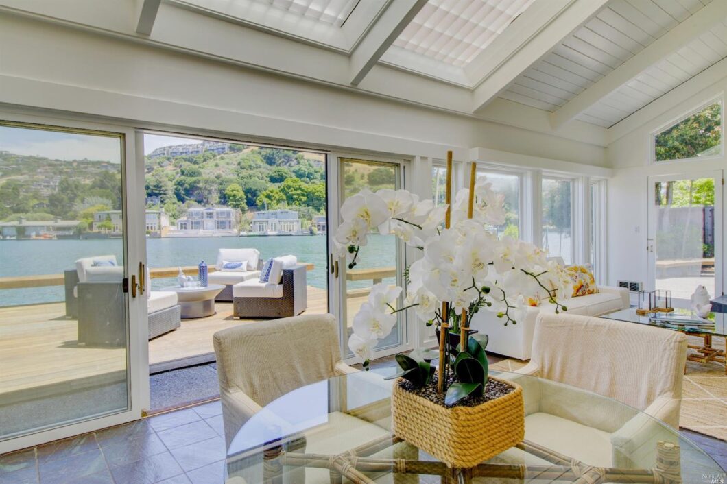 14807526 54 Peninsula Road