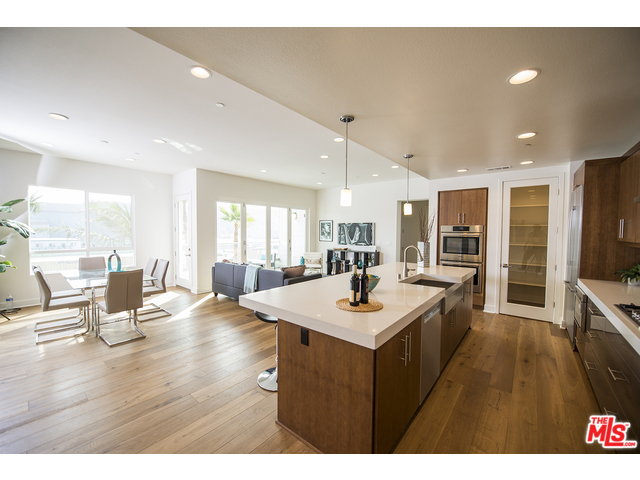 14808228 12468 Osprey Ln