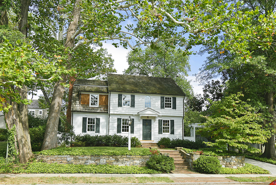 14808270 4016 62nd St