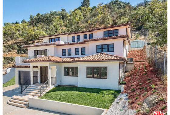 14808676 2971 Laurel Canyon Rd