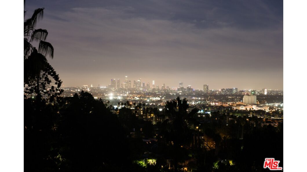 14808848 9416 Sierra Mar Place