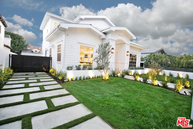 14808854 359 S. Sycamore