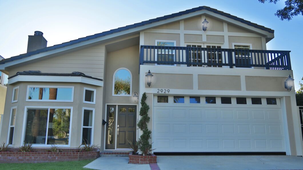 14808867 2929 Motor Avenue