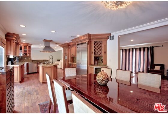 14808869 7851 Electra Drive