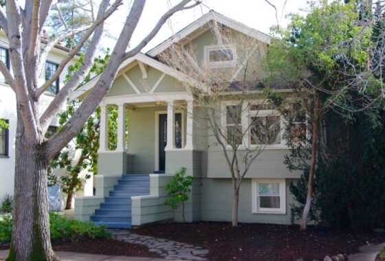 14809096 375 62nd St.
