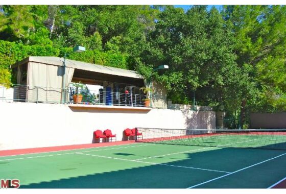 14809603 7651 Willow Glen Rd