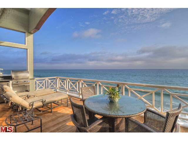 14809607 25422 Malibu Rd