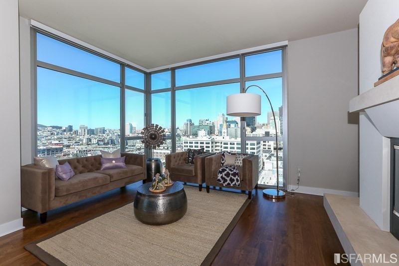 14811085 239 Brannan St 18D