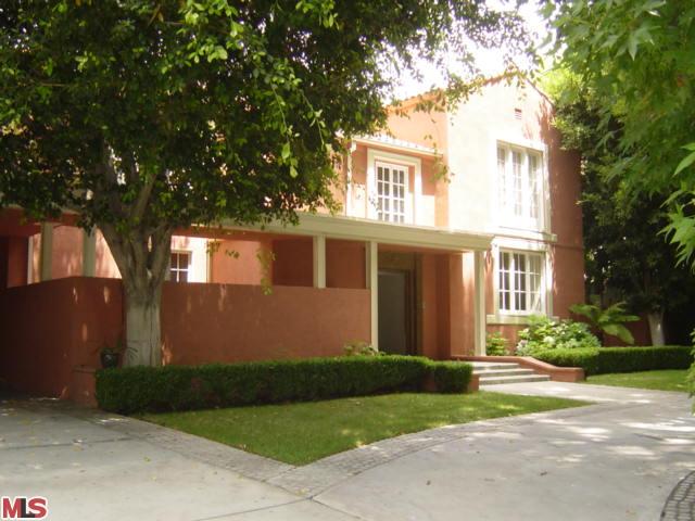 14811197 1303 Park Way