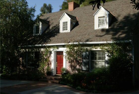 14811334 2301 Mandeville Canyon Rd