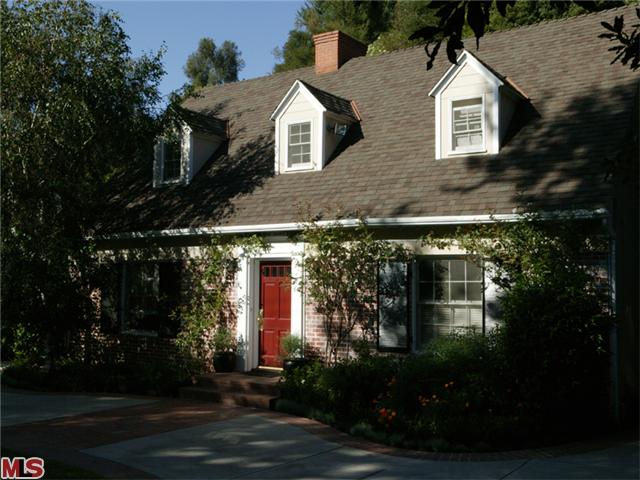 14811334 2301 Mandeville Canyon Rd