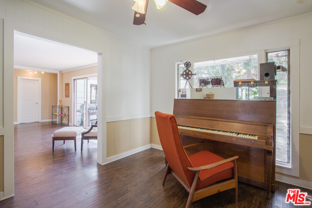 14811412 11917 Westminster Pl