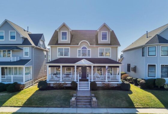 14811801 105 Woodland Ave