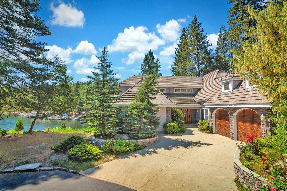 14812038 180 Shorewood