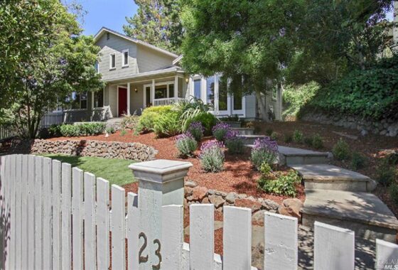 14812225 23 S Knoll Rd