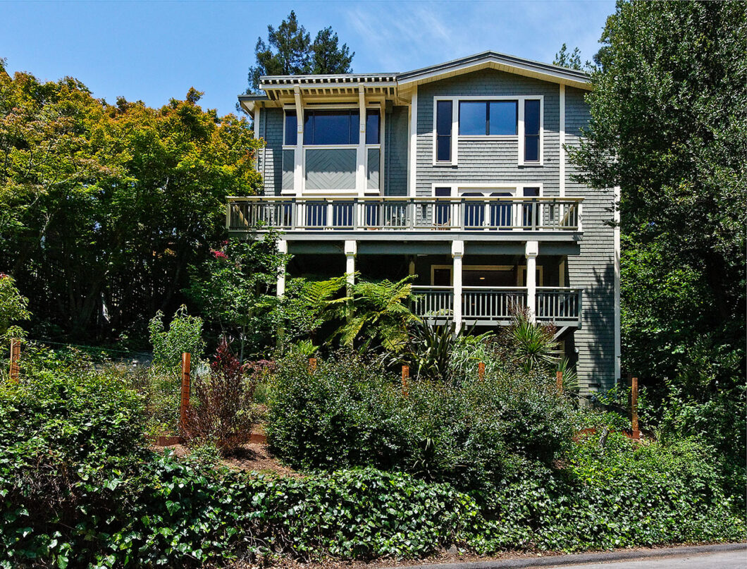 14812227 107 Oakdale Ave