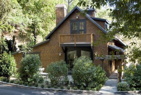 14812586 18 Canyon Road